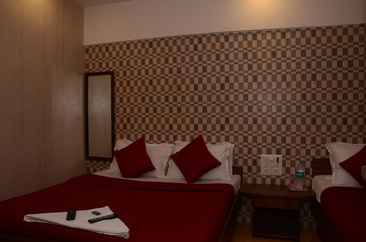 Anil Guest House Mumbai Ngoại thất bức ảnh