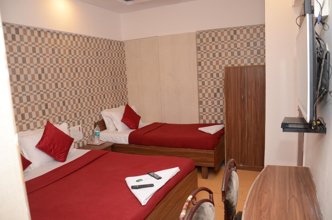 Anil Guest House Mumbai Ngoại thất bức ảnh